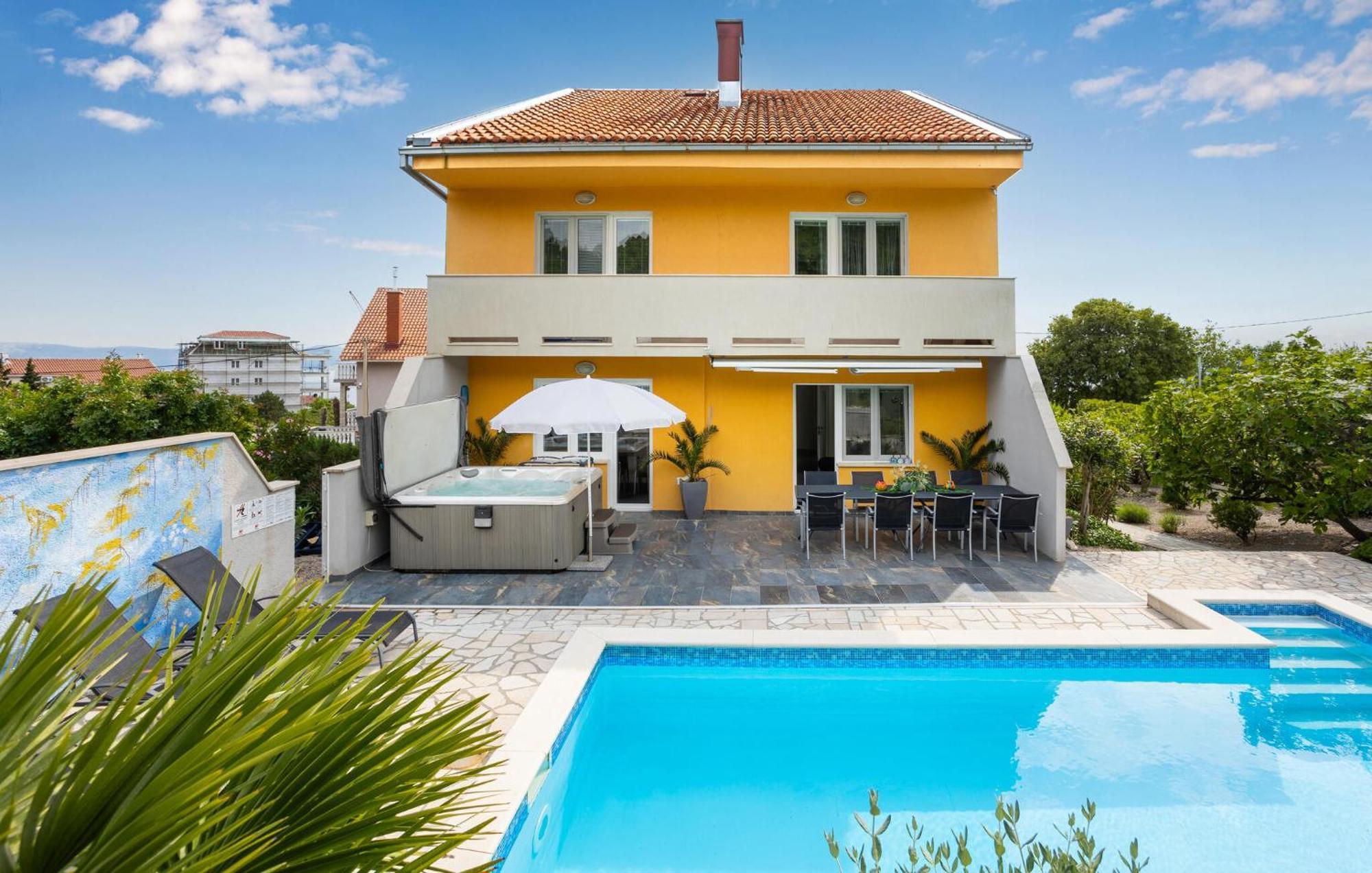 Awesome Home In Crikvenica With Wifi 外观 照片